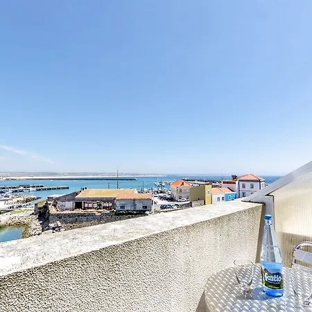 Bed and Breakfast Ossiano's Peniche