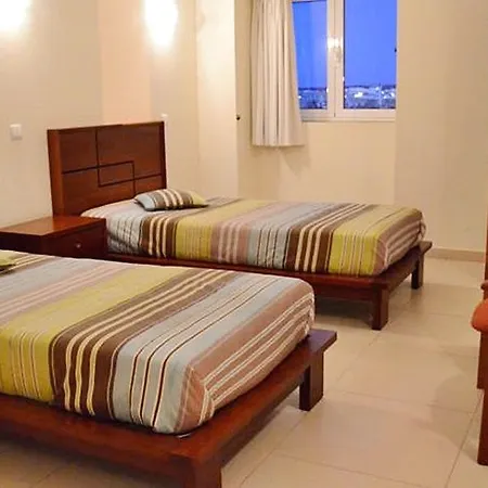 Bed and Breakfast Ossiano's Peniche