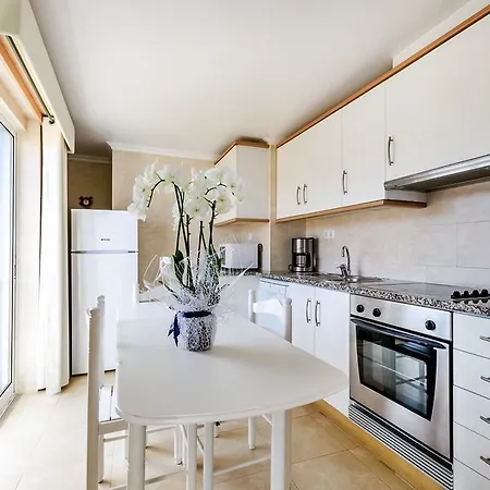 Bed and Breakfast Ossiano's Peniche