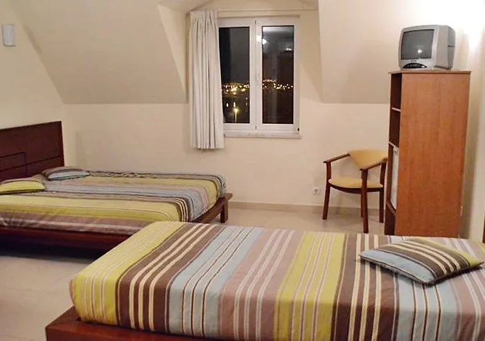 Ossiano's Bed & Breakfast Peniche